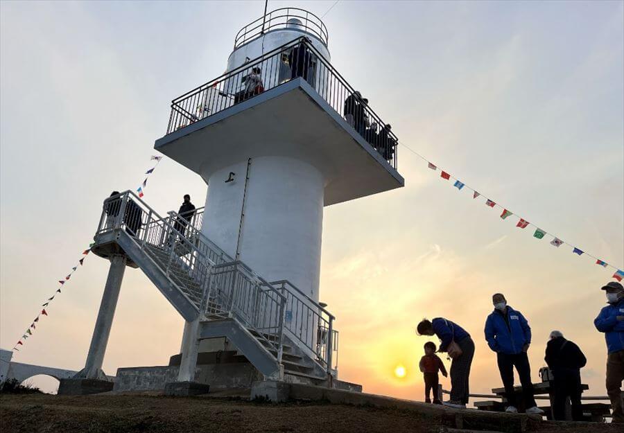 大バエ鼻灯台